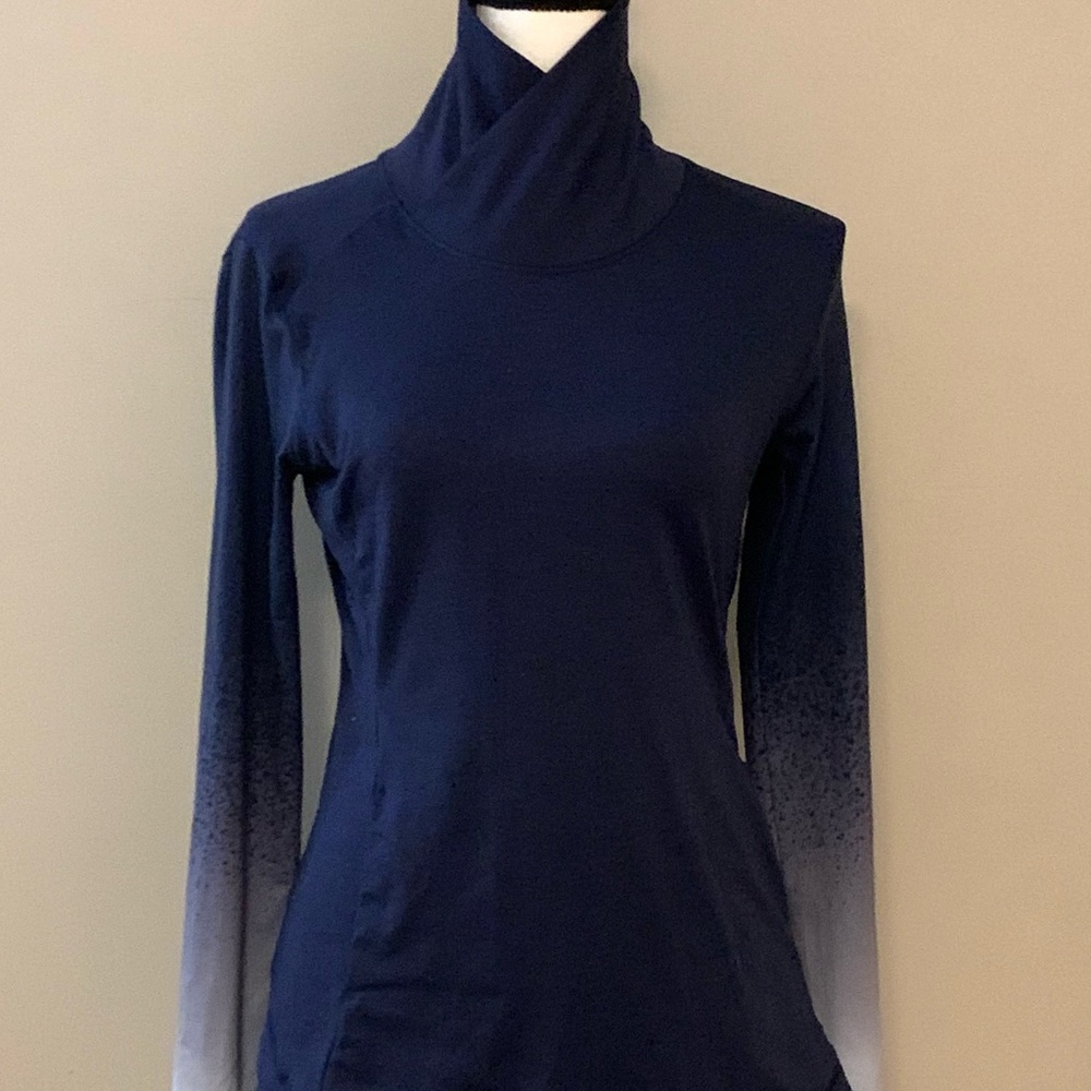 Calia Navy Blue Gradient Pullover size small euc